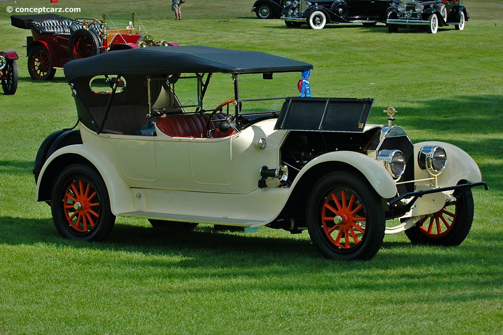 1917 Pierce-Arrow Model 48